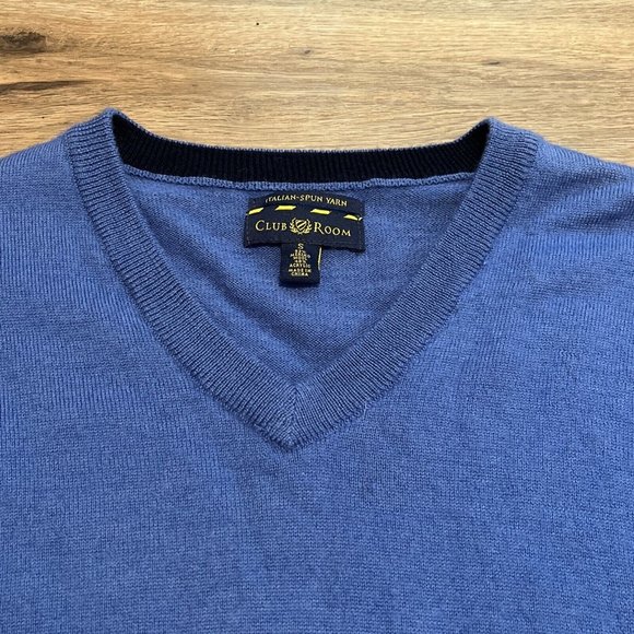 Men's Club Room Sweater SZ Small Merino Wool Blend V Neck Pullover Blue - Picture 4 of 9